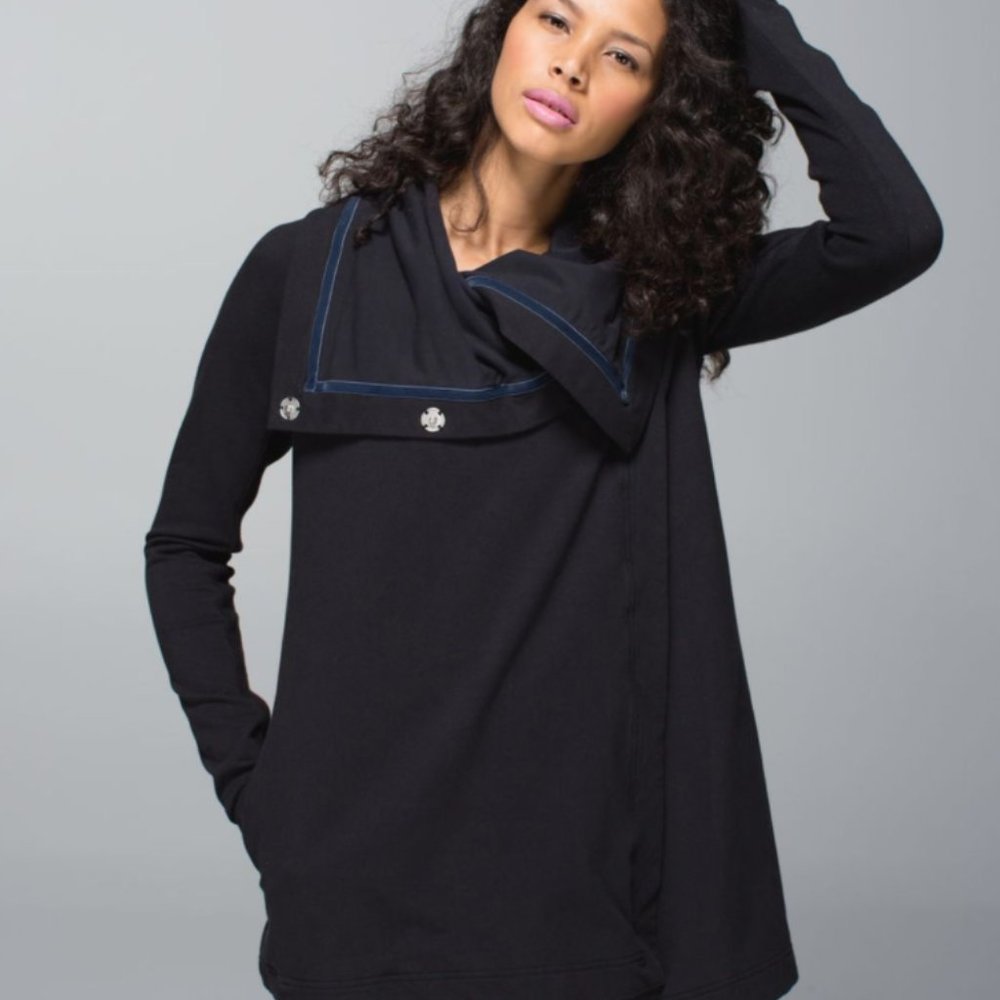 Lululemon‎ Savasana Wrap Size 4 Heathered Grey